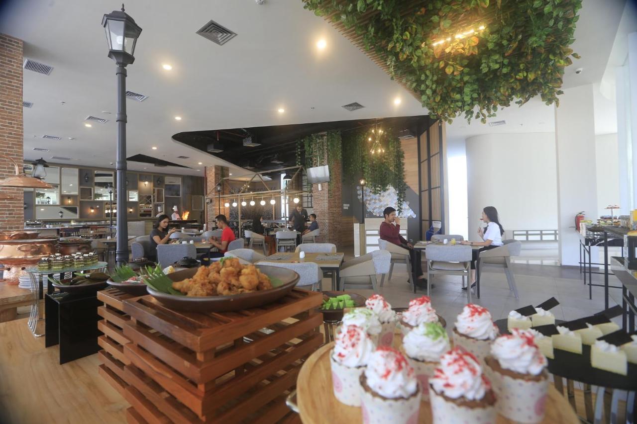 Luminor Hotel Purwokerto Buitenkant foto