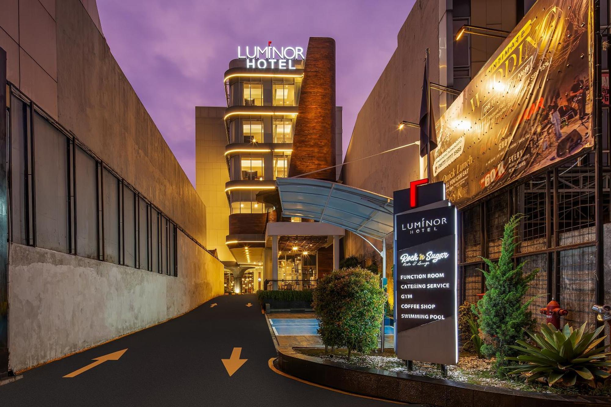 Luminor Hotel Purwokerto Buitenkant foto